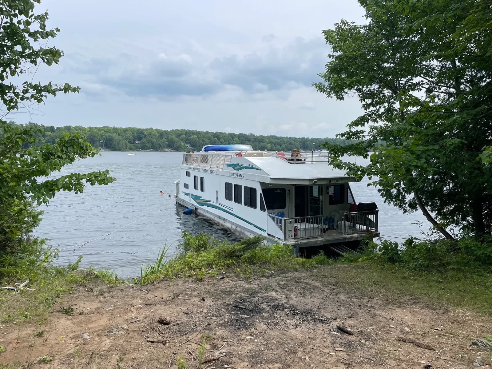 About Egan Houseboats